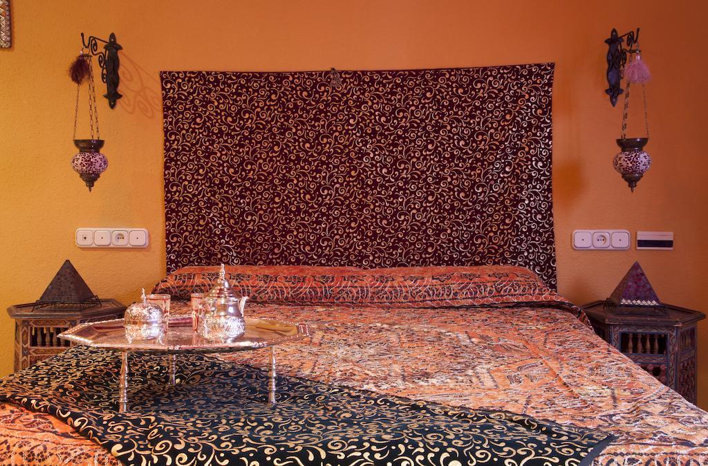 Hotel Tematico Costa Del Sol Torremolinos Exteriör bild